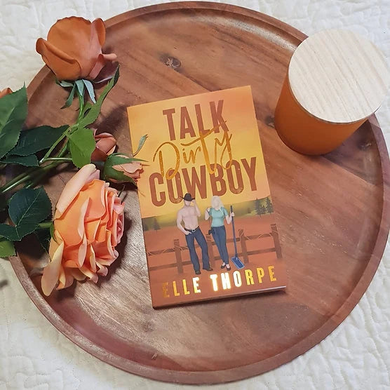 Book Box | September | Elle Thorpe